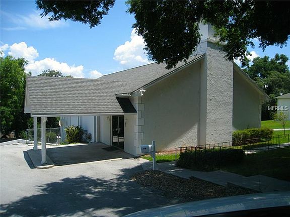 5th image of 100 E Minnehaha Ave