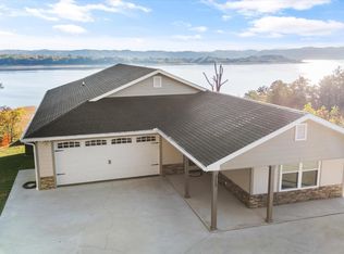 313 Sunrise Trl, Dandridge, TN 37725