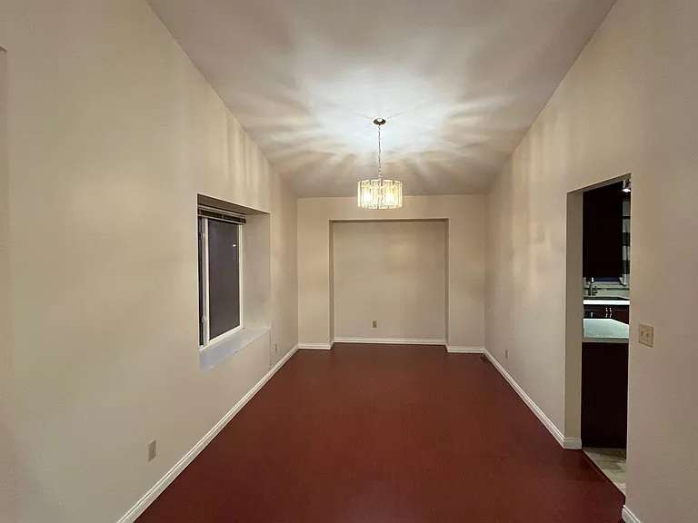 2929 Cord Ave — Photo 3