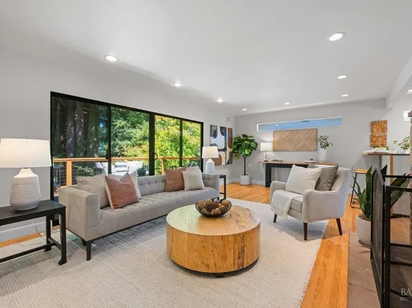7844 Brookside Ave, Sebastopol, CA 95472