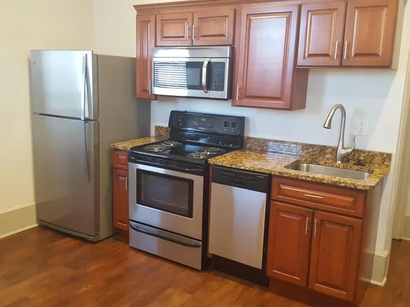 725 Washington St #3, Columbus, IN 47201