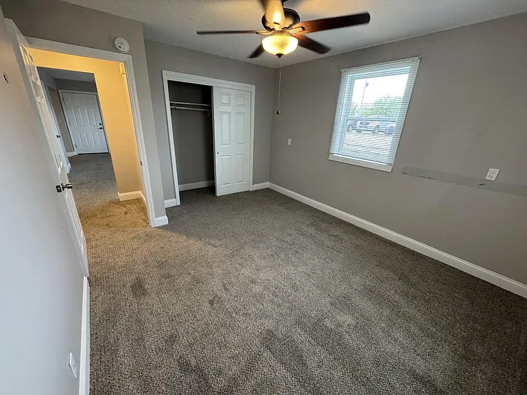 1102 SE Belmont Dr — Photo 10