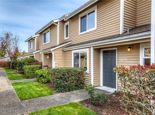 1208 S 237th Ln APT 1503, Des Moines, WA 98198