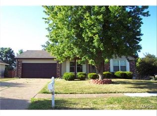 229 Barkwood Trails Dr, Saint Peters, MO