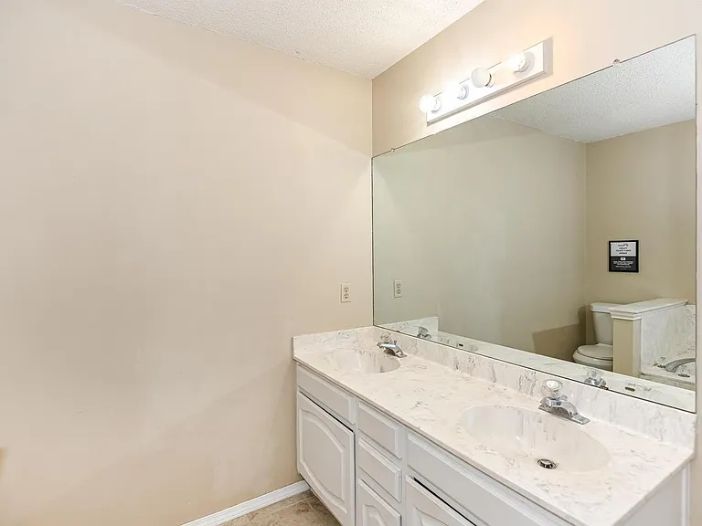 8503 Columbia Falls Dr — Photo 15