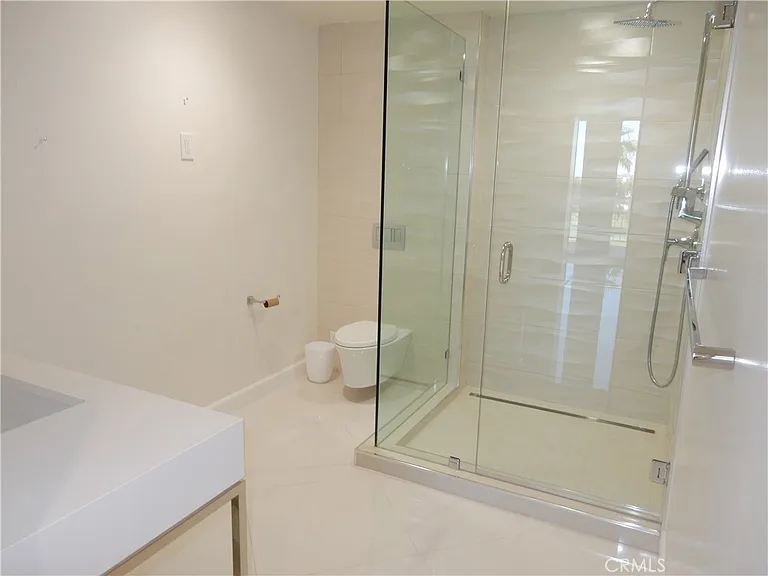 900 Island Dr #705 — Photo 15