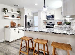 1951 Shelman Trl, Fort Worth, TX 76112