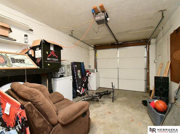 omaha-nebraska-75767315 picture