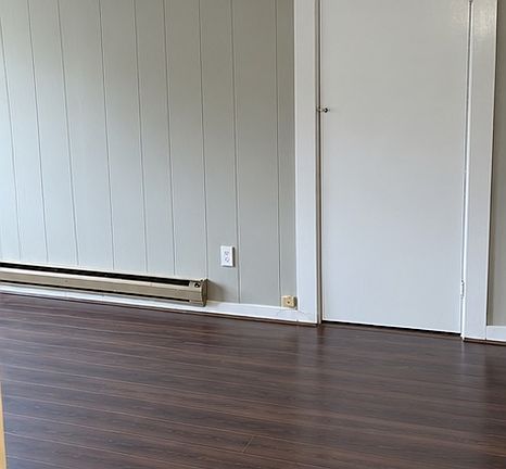 4th image of 79 Pearl St Floor 2