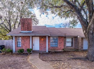 5360 Gawain Dr, San Antonio, TX 78218