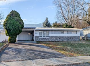 1106 F Ave, La Grande, OR 97850