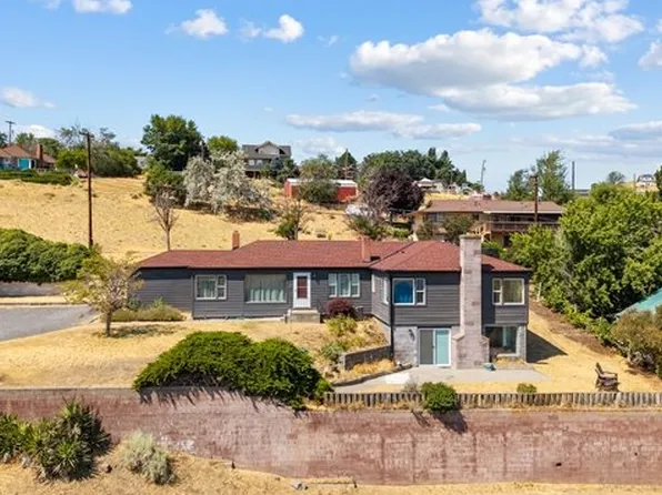 875 W 1st St, Arlington, OR 97812
