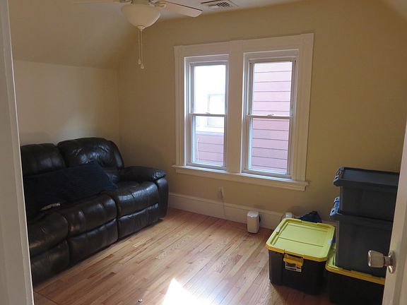 2nd image of 110 Lawrence St Floor 3