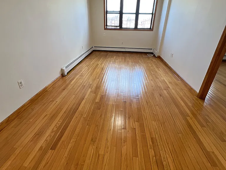 102-14 Lewis Ave #4B — Photo 3