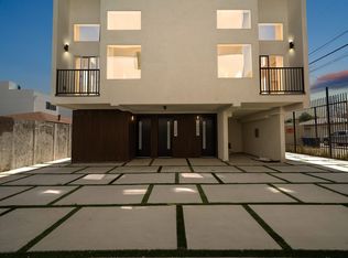 11346 Hatteras St, North Hollywood, CA 91601