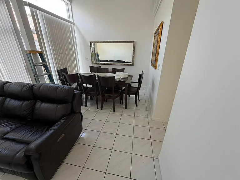 3780 Amalfi Dr — Photo 78