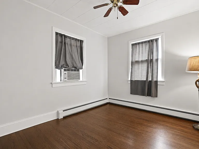 55 Seadrift Ave #1 — Photo 12