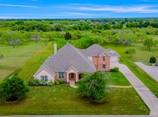 1042 Oak Creek Cir, Royse City, TX 75189