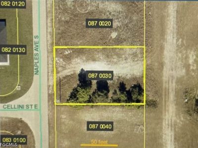 805 Naples Ave S, Lehigh Acres, FL, 33974