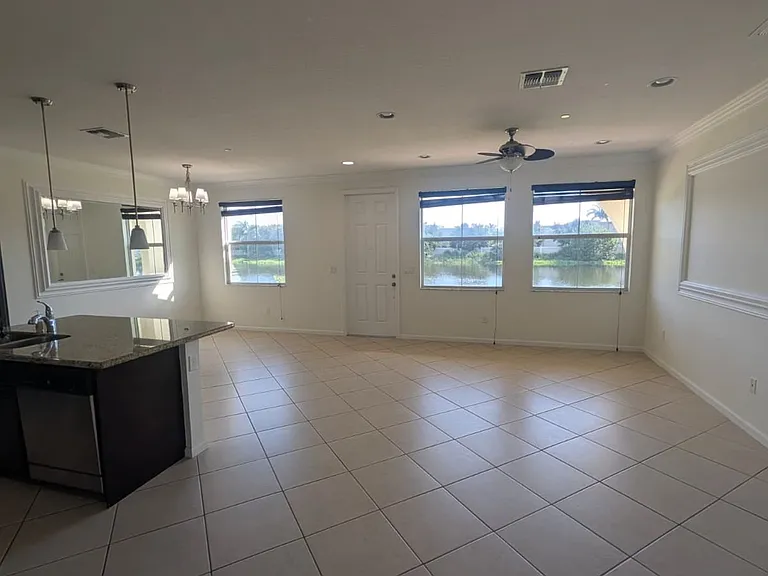4153 Cascada Cir — Photo 5