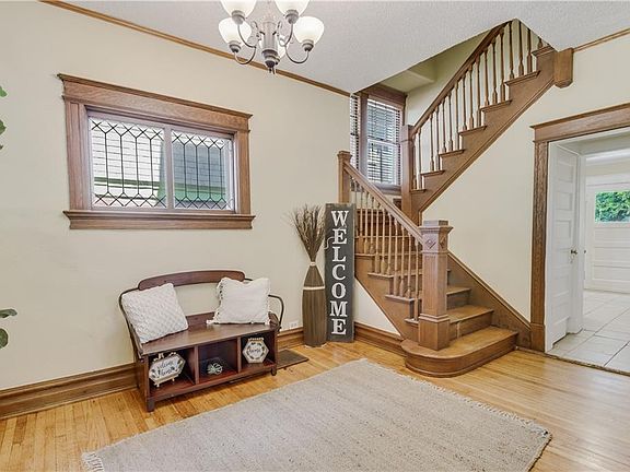 5th image of 3307 Charlotte St