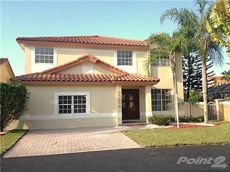 1st image of 10576 NW 51st Ter
