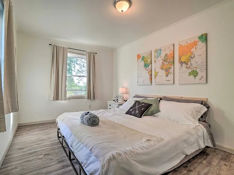 328 River Dr — Photo 15
