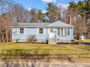 3 Thornton Rd, Holbrook, MA 02343