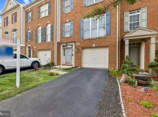 13554 Lavender Mist Ln, Centreville, VA 20120
