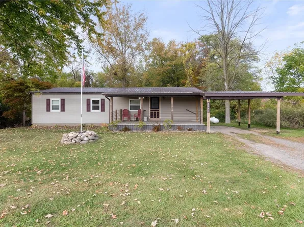 8041 Debusse Rd, Lyons, NY 14489