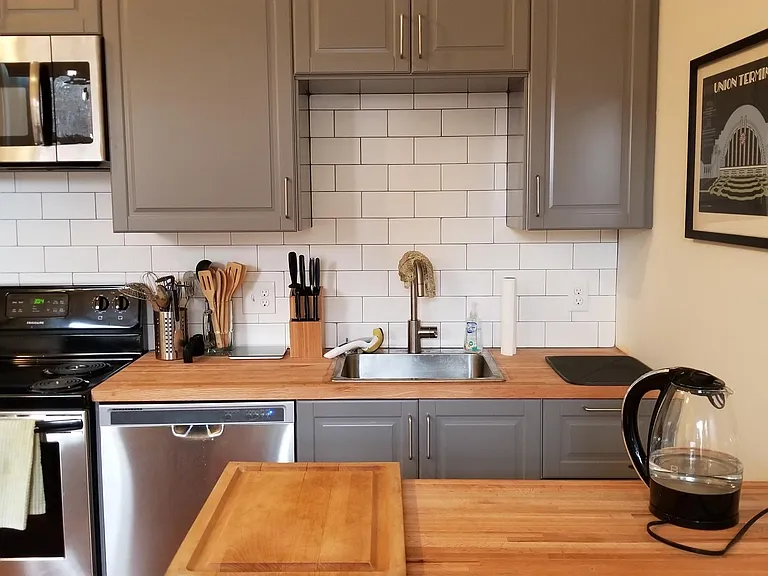 1706 Frintz St #3 — Photo 5