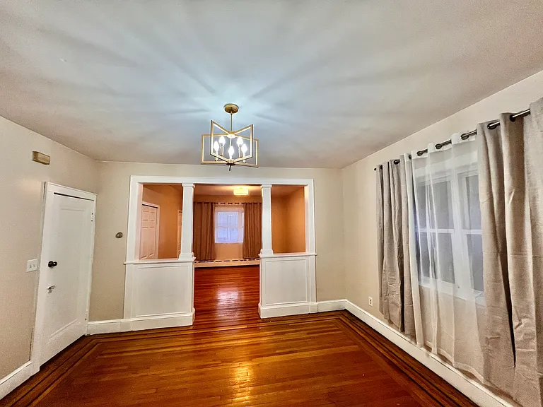 700 Hudson Ave #1 — Photo 3
