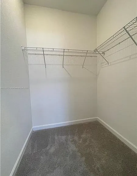 SW 159th Ct — Photo 8