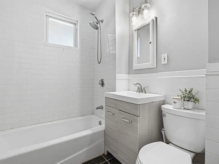 33 Rosemont St #1 — Photo 9