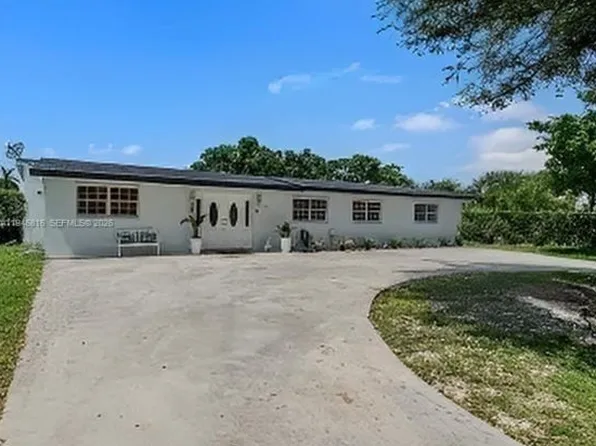 10351 SW 49th St, Miami, FL 33165
