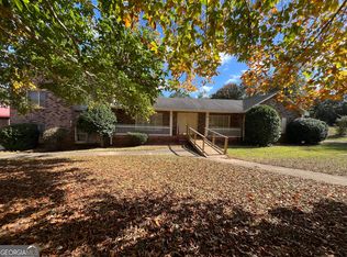 19 Priscilla Dr, Lagrange, GA 30241