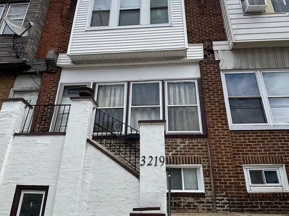 3219 N 29th St, Philadelphia, PA 19129