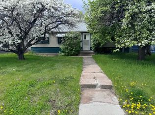13540 108th St NW #1A, Edmonton, AB T5E 4X6