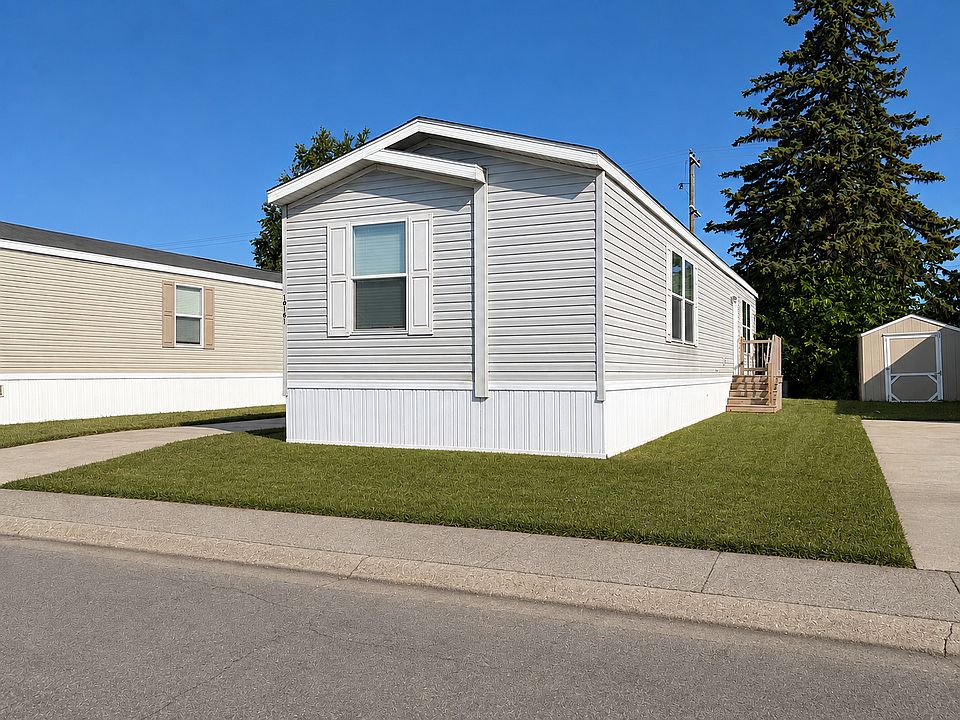 2nd image of 38000 Le Chateau Blvd #92