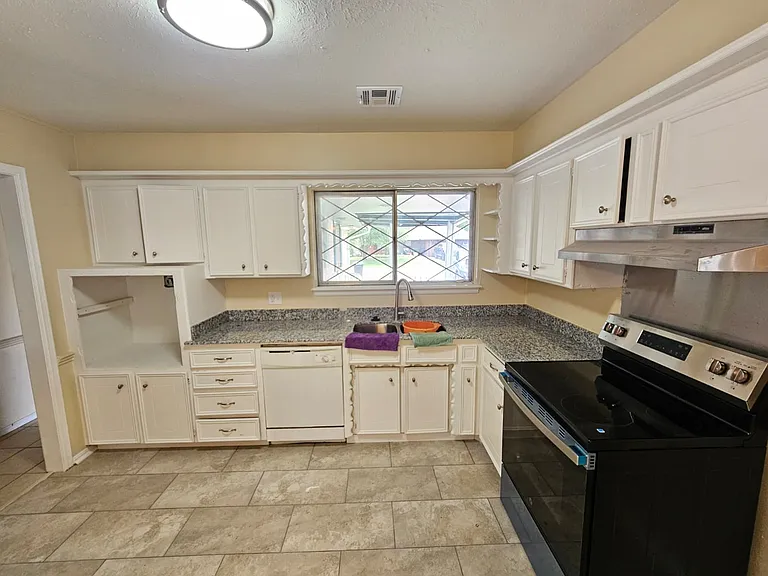 2613 SW 63rd Pl — Photo 19