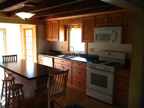 maple cabinetry 