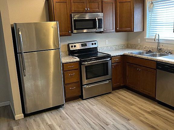 Nice alliances in kitchen