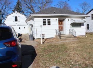 322 E 3rd St, Pecatonica, IL