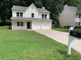 4225 Harris Ridge Ct, Roswell, GA 30076