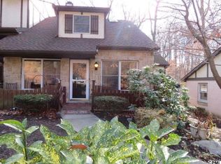 894 Innsbruck Dr, Hummelstown, PA 17036