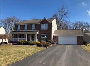 14 Tall Trees Ct, New Castle, PA