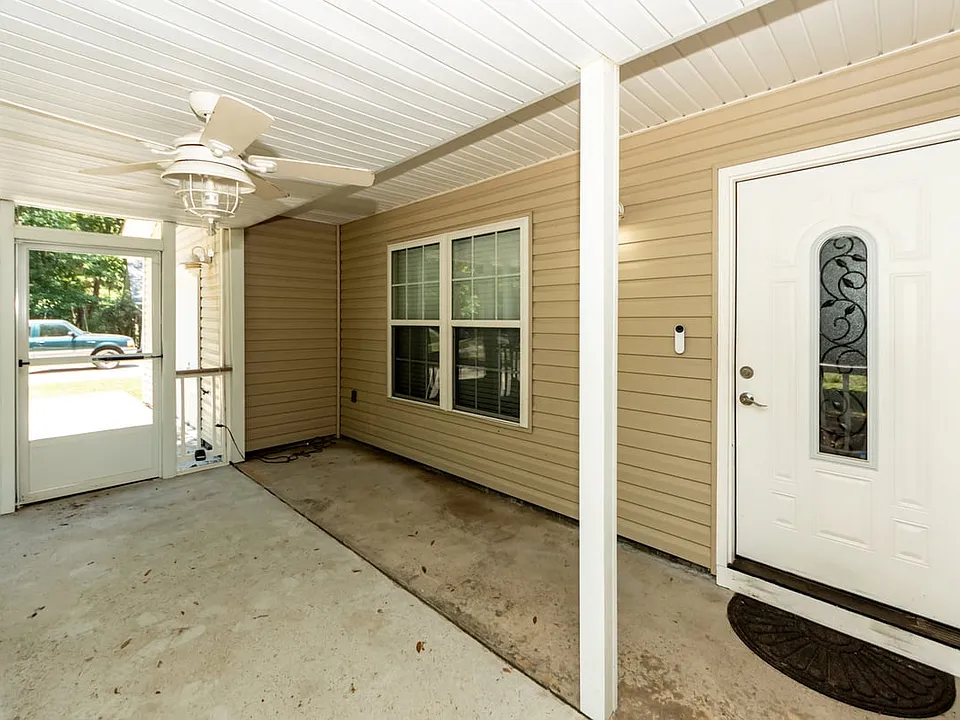 3347 Walter Dr