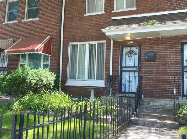7931 S Jeffery Ave, Chicago, IL 60617