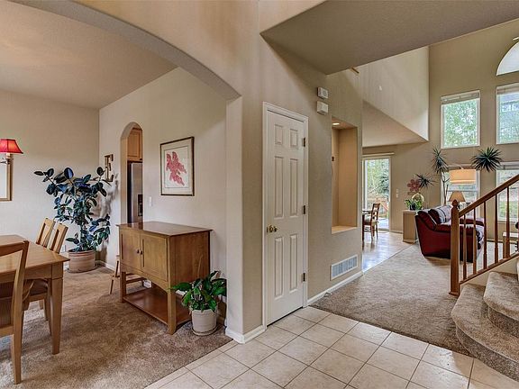 2nd image of 807 Brown Squirrel Ln