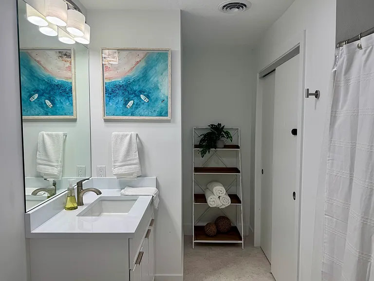 311 Island Cir — Photo 27